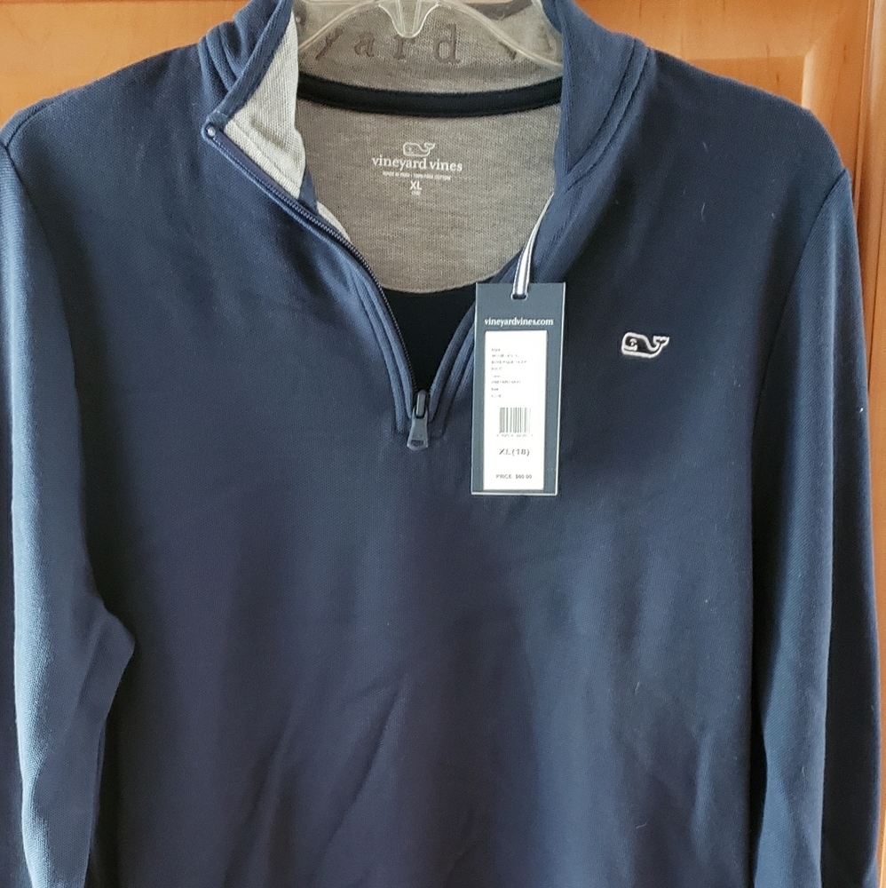 Boys XL 1/4 zip Vineyard Vines
